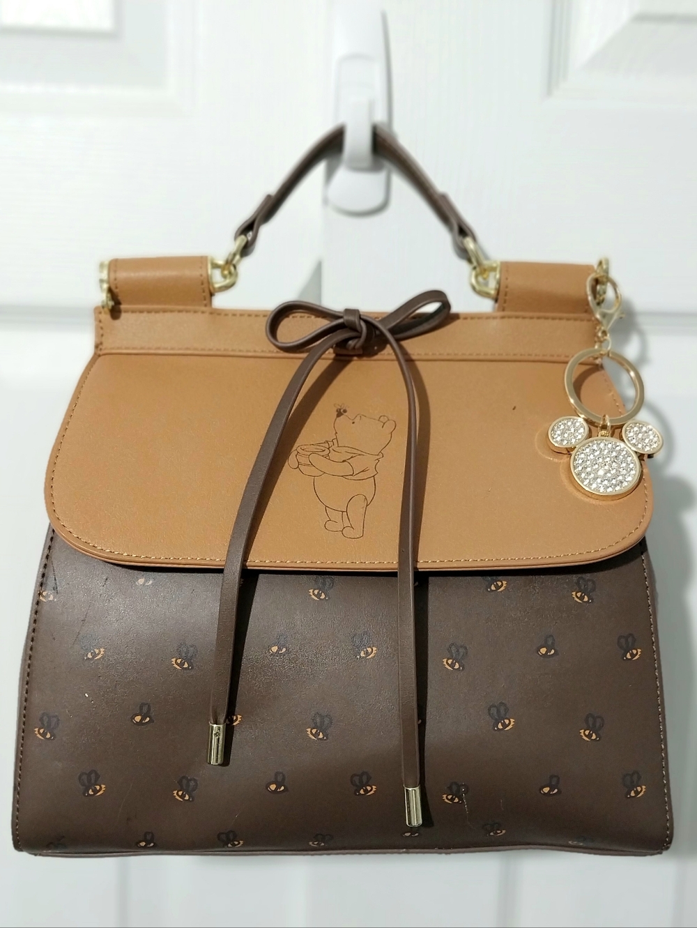 Disney Loungefly Winnie The Pooh‎ Bees Allover Handbag